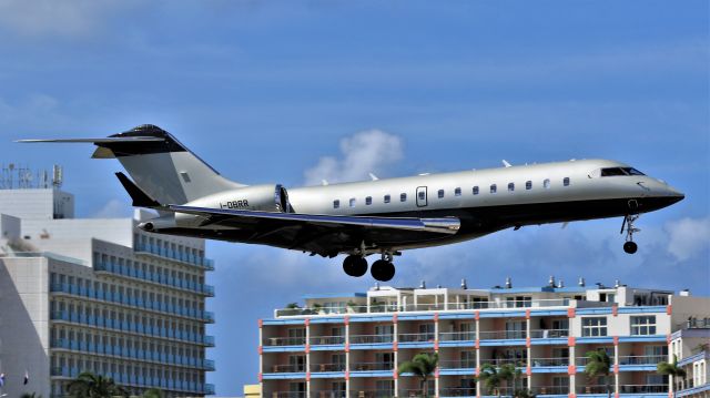 Bombardier Global 5000 (I-DBRR)