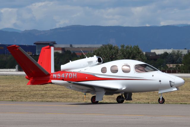 Cirrus Vision SF50 (N547DH) - Sat, Jul 25, 2020 at 10:45 AM