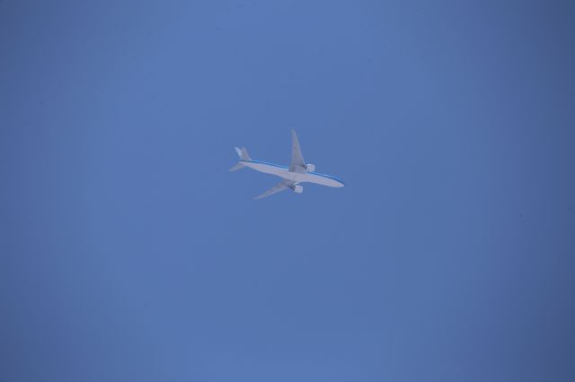BOEING 777-300ER (PH-BVG)