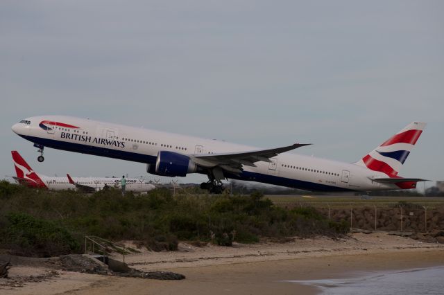 BOEING 777-300ER (G-STBG)