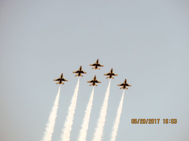 Lockheed F-16 Fighting Falcon (92-3898)