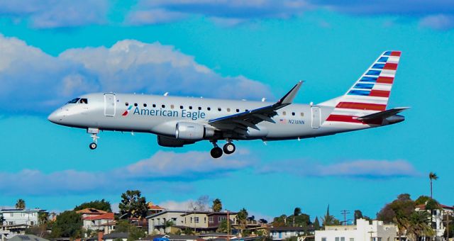 Embraer 170/175 (N218NN) - N218NN American Eagle 2015  Embraer ERJ-175LR (ERJ-170-200 LR) serial 17000519 - First Flight: 10 Nov 2015br /Compass Airlines br /br /San Diego International Airport (IATA: SAN, ICAO: KSAN, FAA LID: SAN)br /Photo: TDelCorobr /December 14, 2015