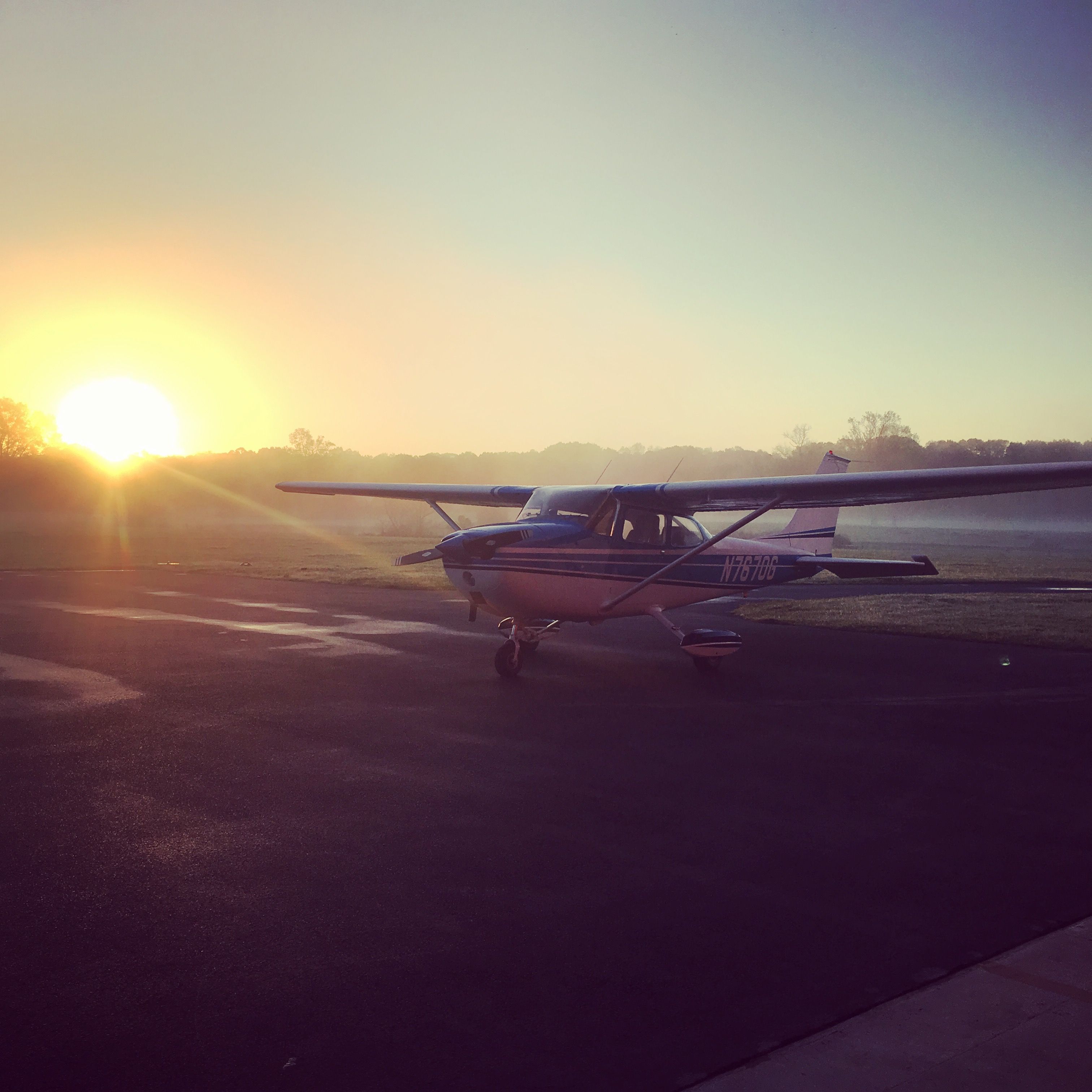 Cessna Skyhawk (N7670G)