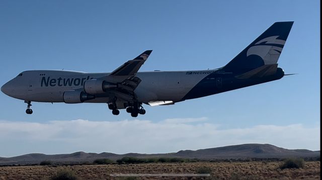 Boeing 747-400 (TF-AMU) - Cargo coming in at Upington