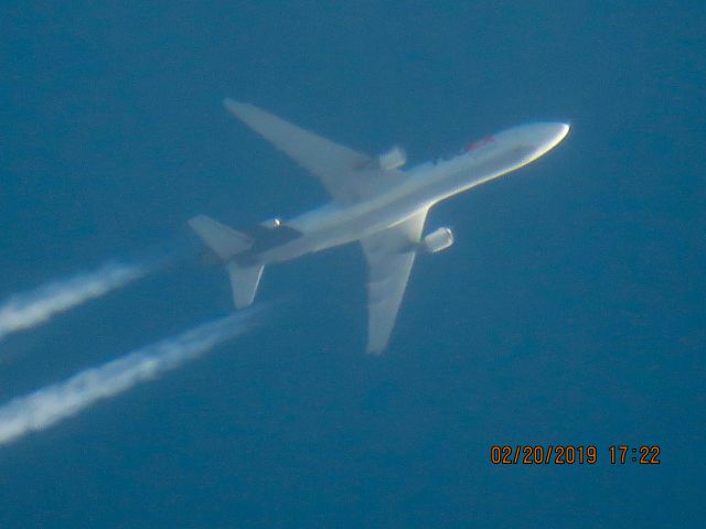 Boeing MD-11 (N529FE)