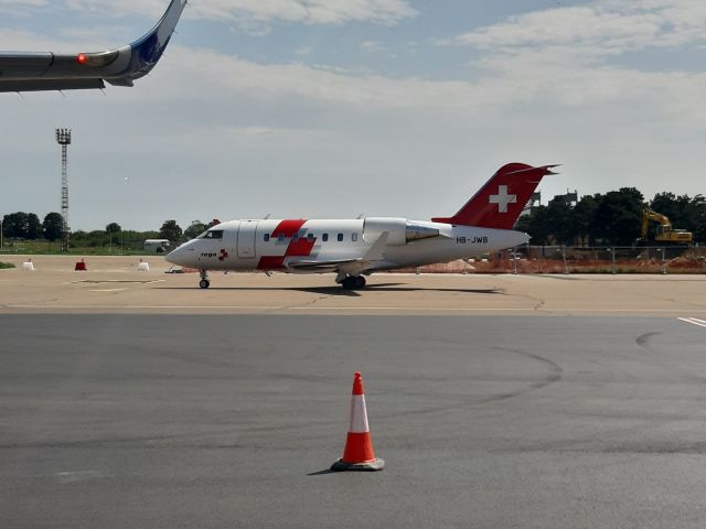 Canadair Challenger (HB-JWB) - Swiss Air Ambulance