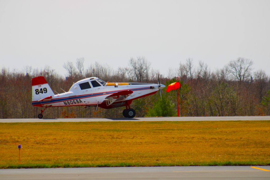 Air Tractor AT-802 (N806BA)