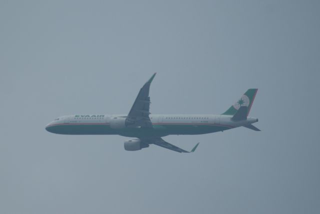 Airbus A321 (B-16215) - EVA Airways A321-211 cn6488
