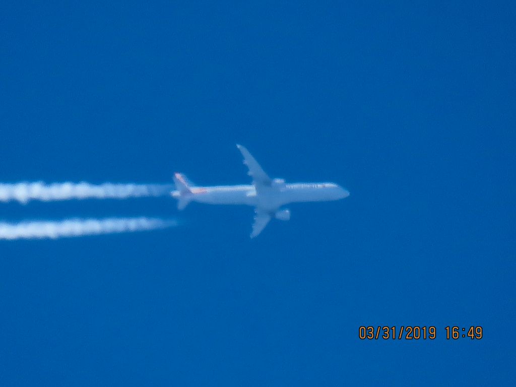 Airbus A321 (N153UW)