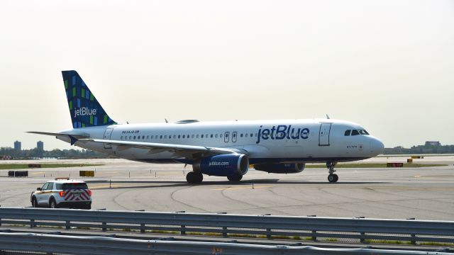 Airbus A320 (N634JB) - JetBlue Airways Airbus A320-232 N634JB in New York JFK 