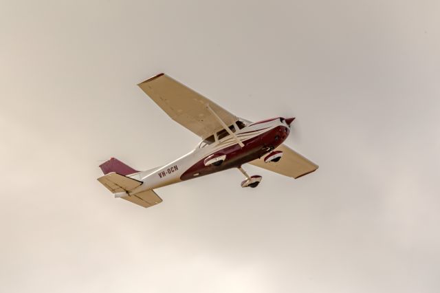 Cessna Skyhawk (VH-OCN)