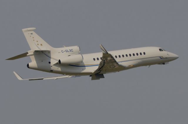 Dassault Falcon 7X (C-GLXC)