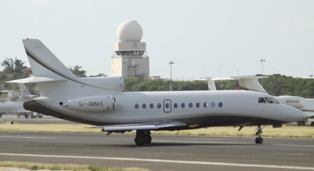 Dassault Falcon 900 (G-JMMX)