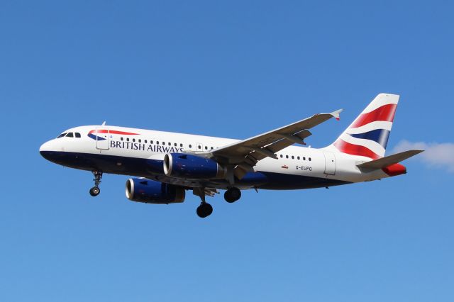 Airbus A319 (G-EUPG) - British Airways (BA) G-EUPG A319-131 [cn1222]br /London Heathrow (LHR). British Airways flight BA1469 arriving from Inverness (INV). br /Taken from Myrtle Avenue 'Gardens'. Hatton Cross (end of 27L runway)br /br /2018 08 02br /a rel=nofollow href=http://alphayankee.smugmug.com/Airlines-and-Airliners-Portfolio/Airlines/EuropeanAirlines/British-Airways-BAhttps://alphayankee.smugmug.com/Airlines-and-Airliners-Portfolio/Airlines/EuropeanAirlines/British-Airways-BA/a