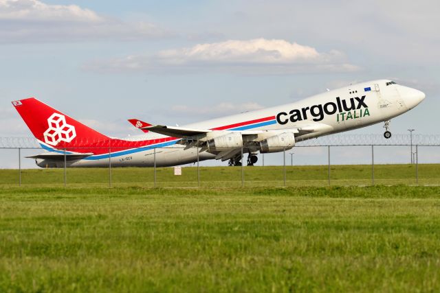 Boeing 747-400 (LX-SCV) - 23-L Departure on 05-14-21 to LUX. Almost looked like a tail strike from this angle.