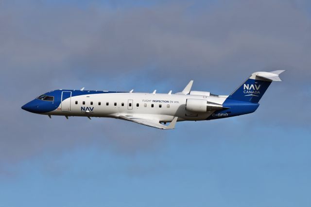 Canadair Regional Jet CRJ-200 (C-GFIO)