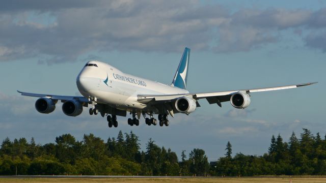 BOEING 747-8 (B-LJN) - BOE566 on final to Rwy 34L to complete a ferry flight from KBFI on 7/15/16. (ln 1532 / cn 62823).