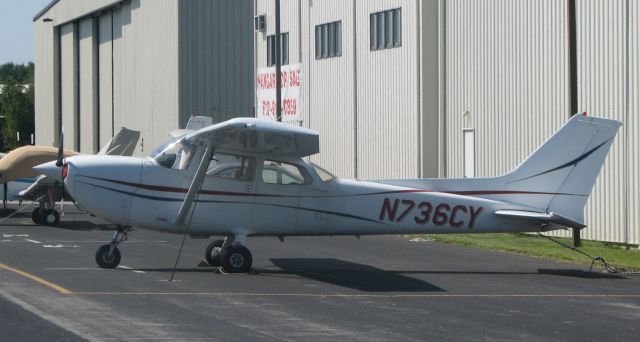 Cessna Skyhawk (N736CY)