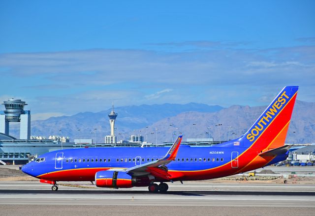 Boeing 737-700 (N208WN) - N208WN Southwest Airlines 2005 Boeing 737-7H4 - cn 29856 / ln 1679 - Las Vegas - McCarran International Airport (LAS / KLAS)br /USA - Nevada February 27, 2015br /Photo: Tomás Del Coro