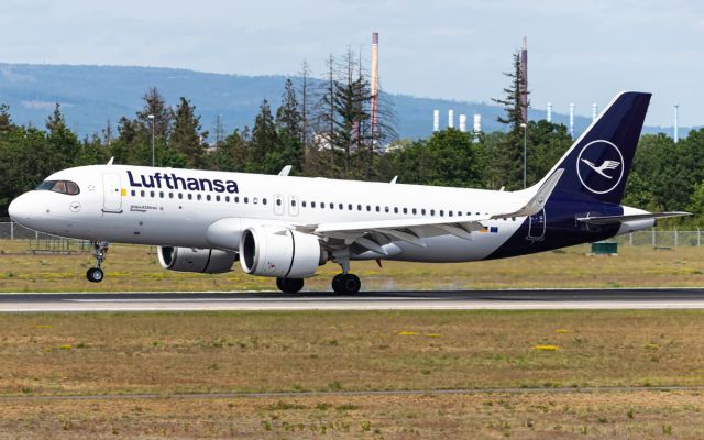 Airbus A320neo (D-AIJB)
