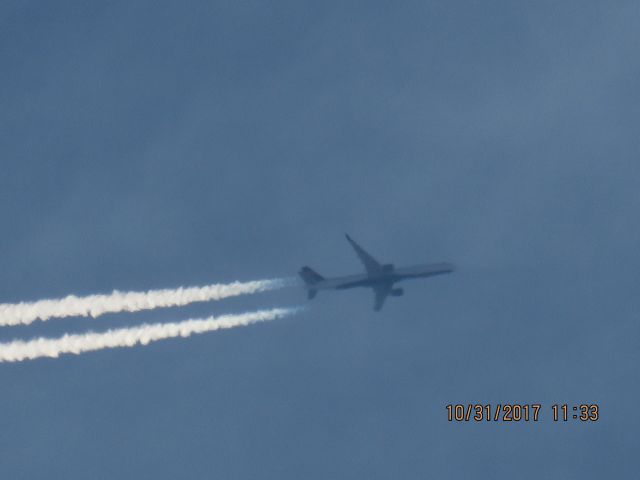 BOEING 757-300 (N593NW)