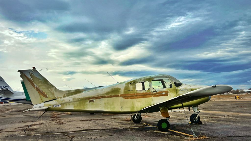 Piper Cherokee Arrow (N8610N) - N8610N - 1971 Piper PA-28R-200