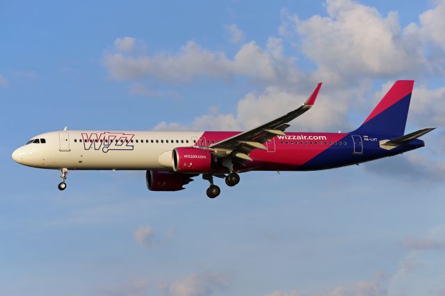 Airbus A321 (HA-LVT) - Photo taken on July 28, 2021