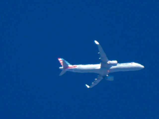 Airbus A320neo (N444UW)