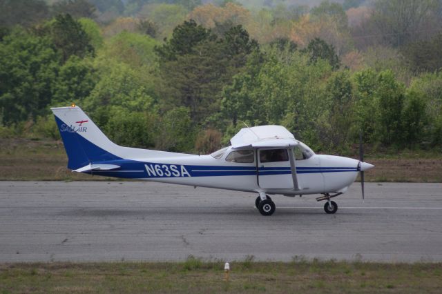 Cessna Skyhawk (N63SA)