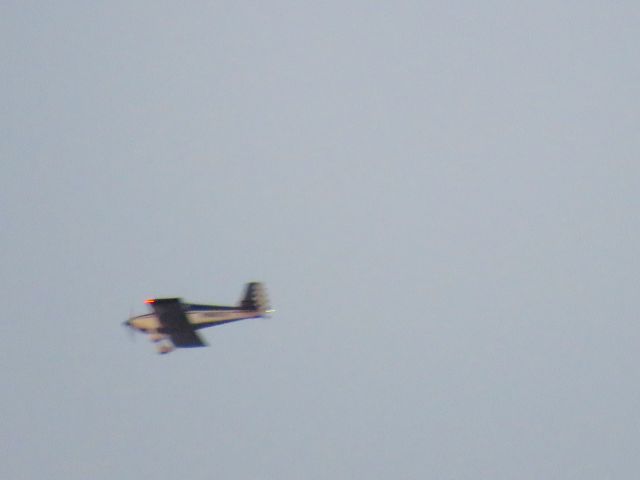 Vans RV-7 (N696TB)