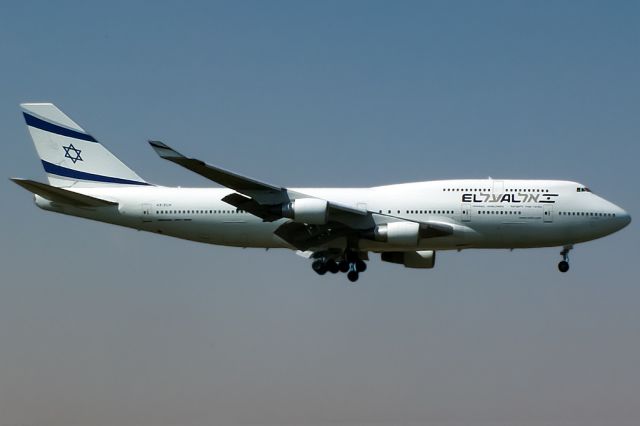 Boeing 747-200 (4X-ELH)