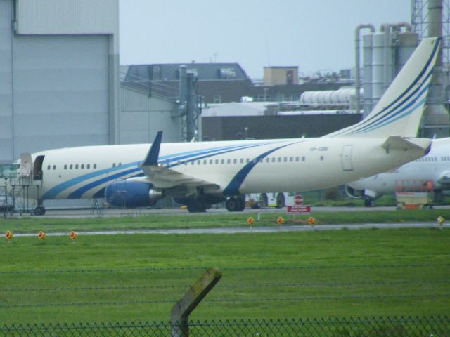 Boeing 737-800 (VP-CBB)