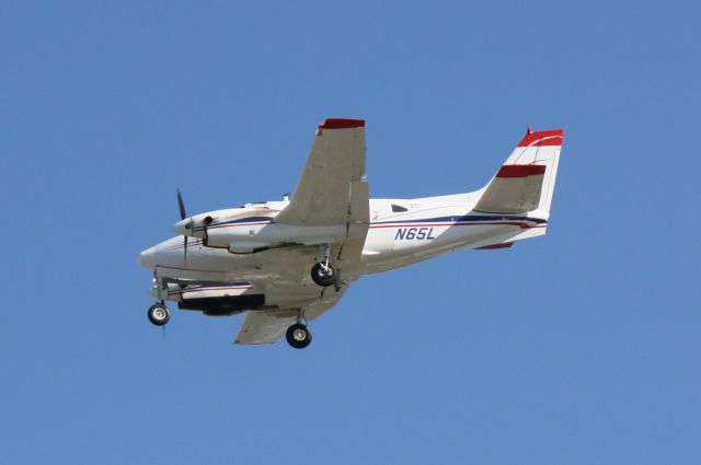 Cessna Skyhawk (N65L) - Medflight 3 (N65L) arrives at Sarasota-Bradenton International Airport