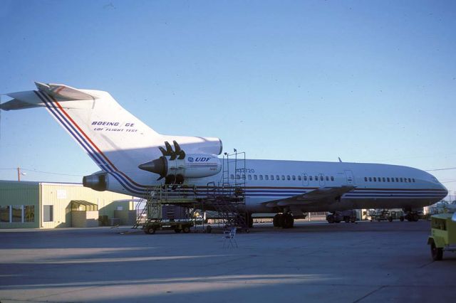 Boeing 727-100 (N32720) - 727-63 General Electric Unducted Fan (UDF) Testbed, N32720 at the Mojave Airport on November 9, 1986. In 1986, General Electric modified a 727-63 to test an unducted fan (UDF) engine in place of the starboard turbofan engine. The engine powered two counter-rotating fans with eight blades each. They were expected to achieve significant improvements in fuel efficiency and were planned to power a proposed 150-seat airliner dubbed the 7J7. The modified UDF Testbed made its first flight at the Mojave Airport in August 1986.