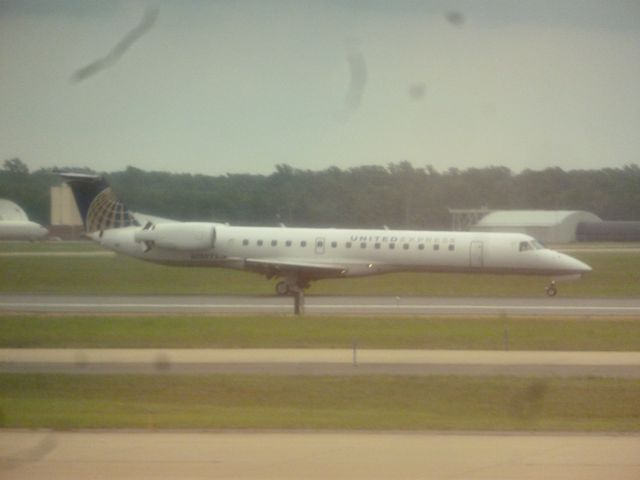 Embraer ERJ-135 (N15973)