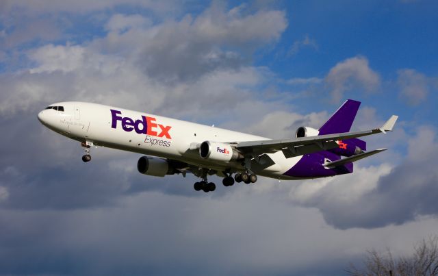 Boeing MD-11 (N612FE)