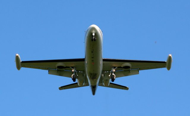 IAI 1124 Westwind (N301PC) - A Westwind II approaches runway 25.