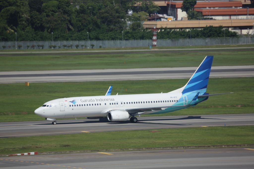 Boeing 737-800 (PK-GFZ)