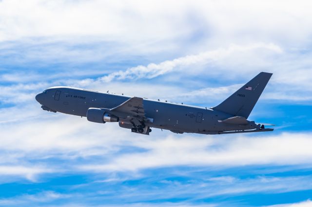 Boeing Pegasus — - United States Air Force KC-46 Pegasus taking off from PHX on 11/5/22. Taken with a Canon 850D and Tamron 70-200 G2 lens.