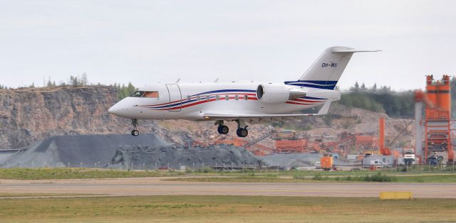 Canadair Challenger (OH-WII)