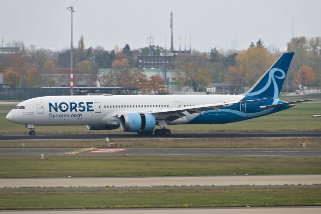 Boeing 787-9 Dreamliner (LN-FNA)