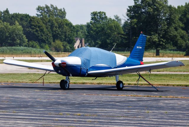 Piper Cherokee (N9729W)