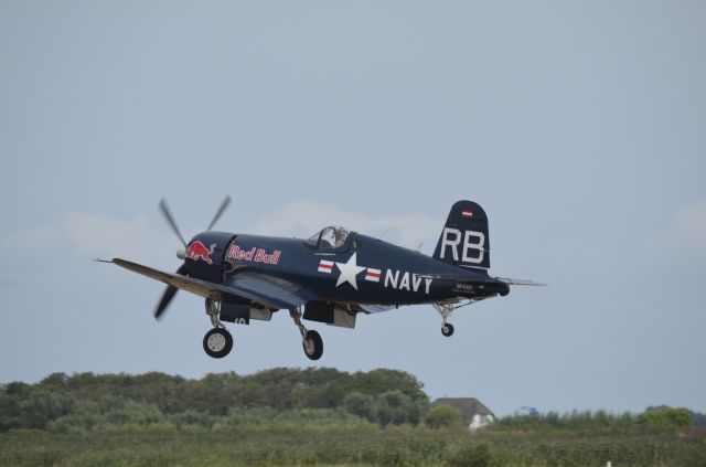 VOUGHT-SIKORSKY V-166 Corsair (OE-EAS)