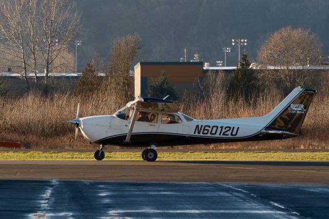 Cessna Skyhawk (N6012U)