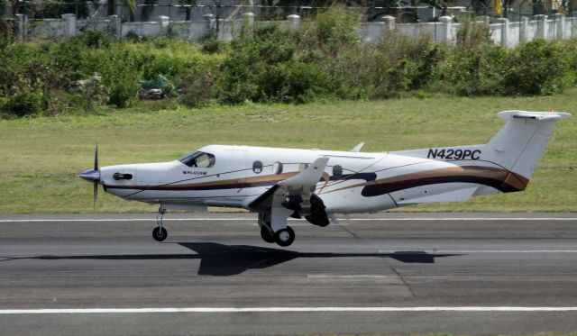 Pilatus PC-12 (N429PC)