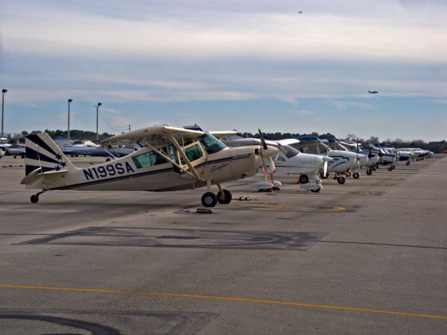 Beechcraft King Air 90 (N199SA) - Read to start the next lesson