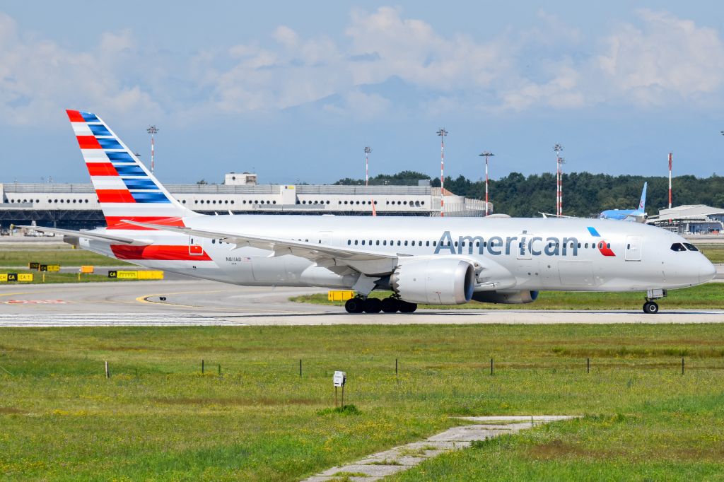 Boeing 787-8 (N811AB)