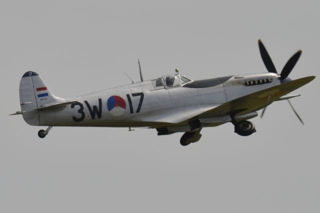 SUPERMARINE Spitfire (PH-OUQ)