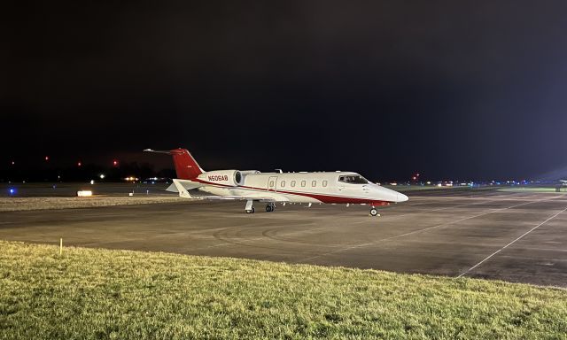 Learjet 60 (N506AB) - AB Jets 506 all cozied up on Christmas Eve @ KVPZ. 12/24/21. 