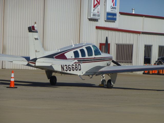 Beechcraft Bonanza (36) (N3668D)